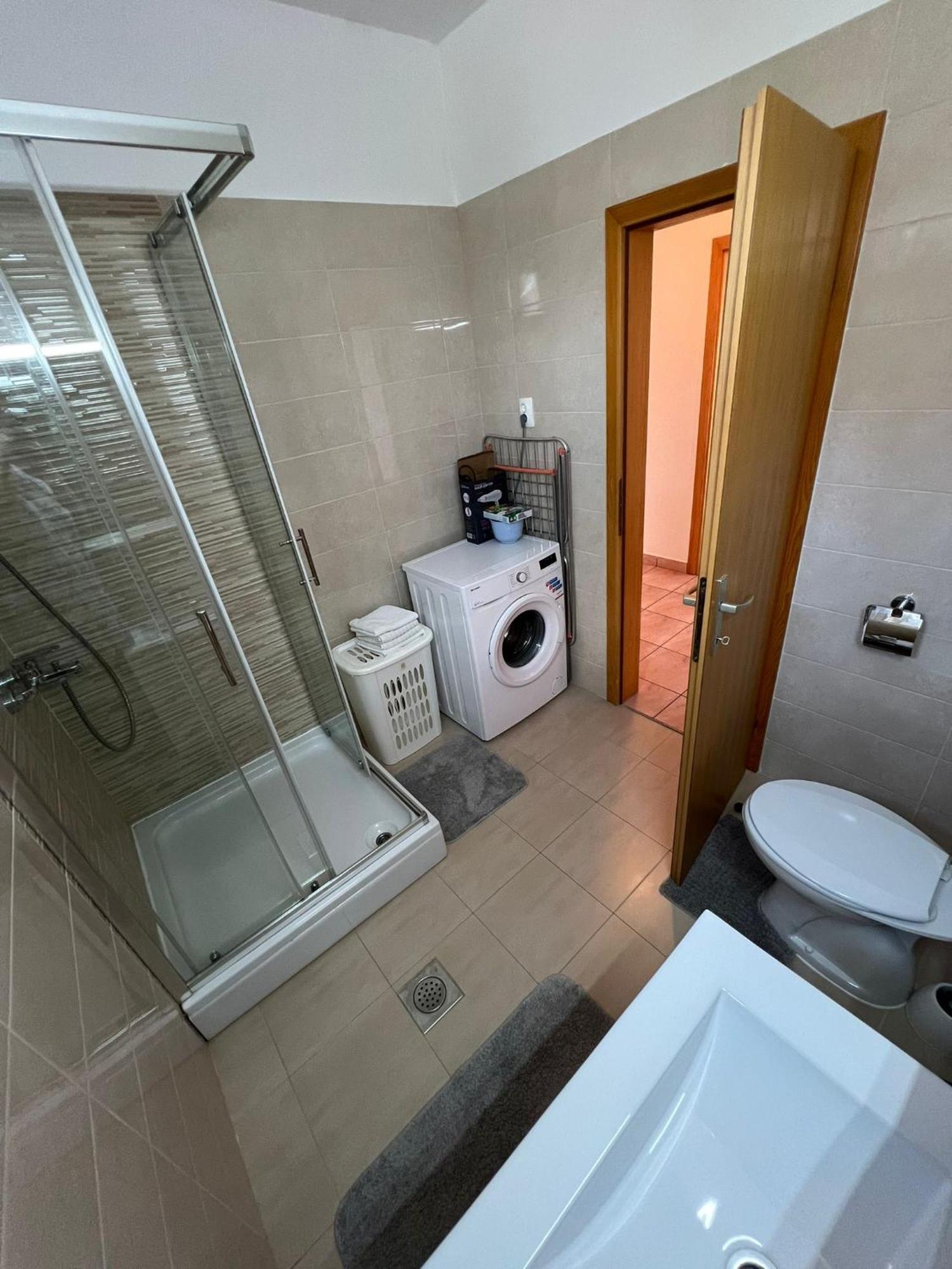 Apartment A&B بيوغْغاد نا موغو المظهر الخارجي الصورة